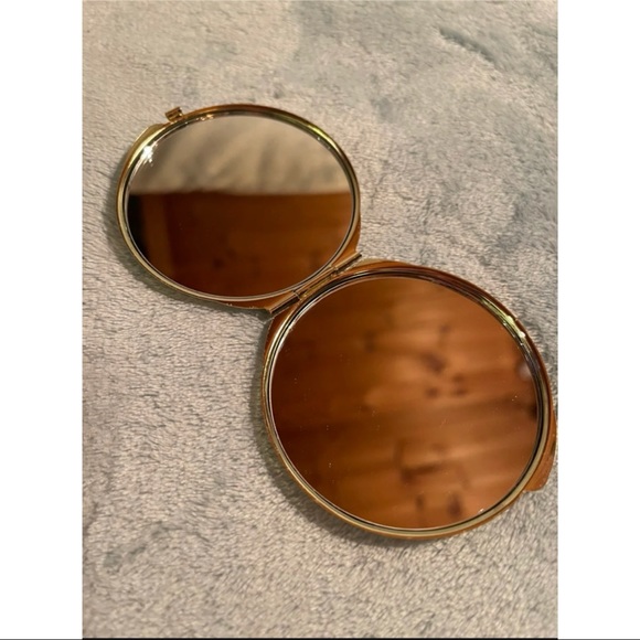 Compact Mirror - Picture 2 of 2